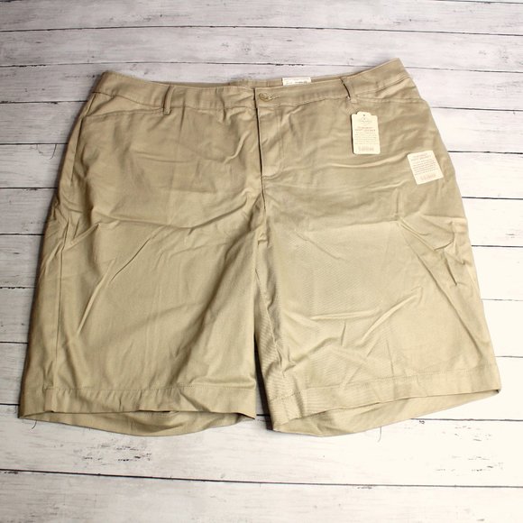 St John's Bay Women's Casual Khaki Bermuda Shorts Plus Size 24W - Picture 1 of 7